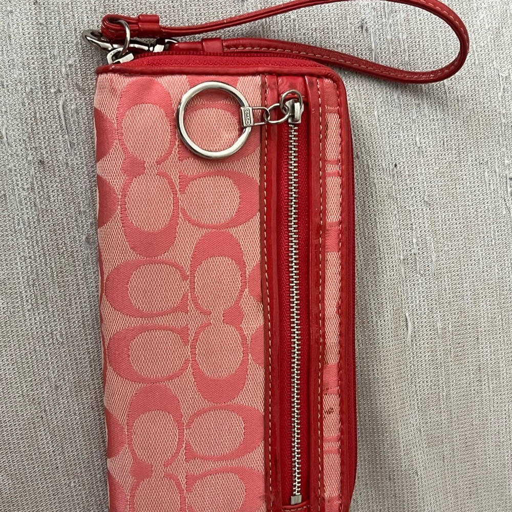 Coach Wallet - Pink - Picture 2 of 14
